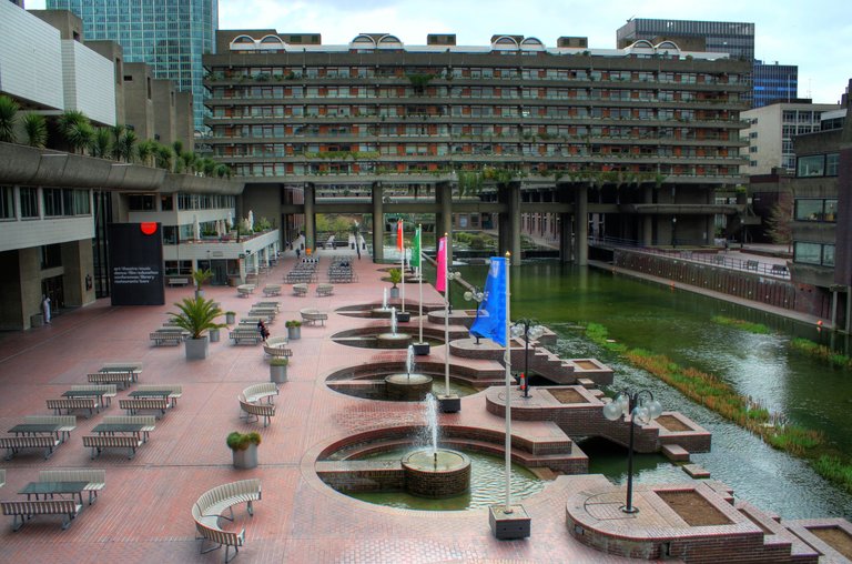 barbican-centre_3409485258_o.jpg