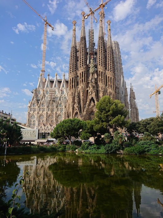 SAGRADA FAMILIA.JPG