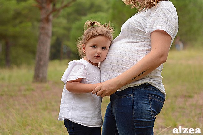 sesion-fotos-embarazo-familia-arrankudiaga.jpg