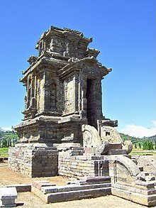 220px-Candi_Puntadewa_front_view.jpg