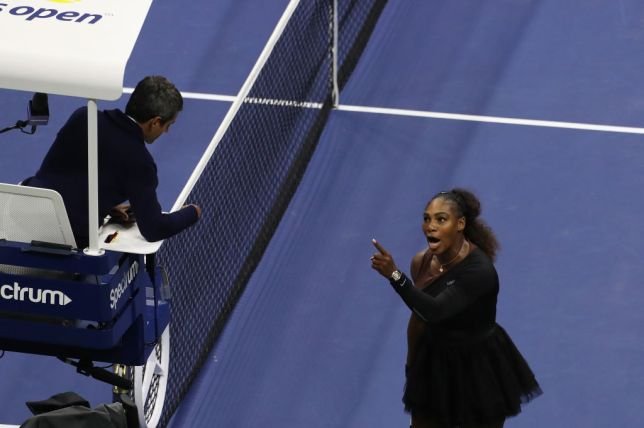 Serena Umpire.jpg