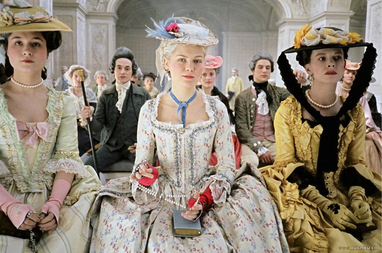 echocinematics_marieantoinette_churchdress_costume_wardrobe_filmfashion.jpeg