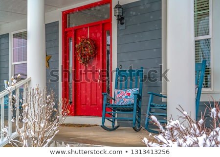 winter-view-home-red-door-450w-1313413256.jpg