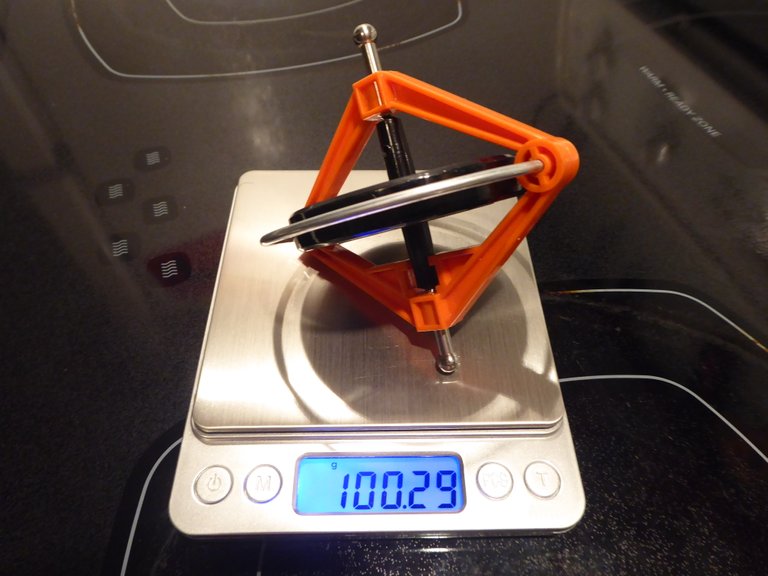 Toy Gyroscope 100.29 g.JPG