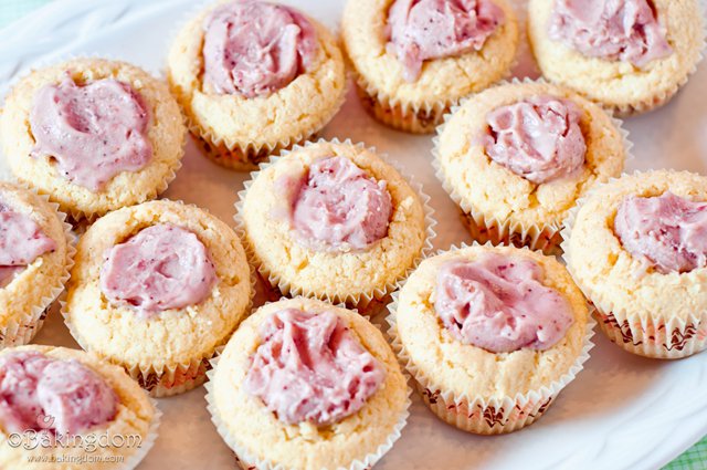 Ice-Cream-Filled-Cupcakes.jpg