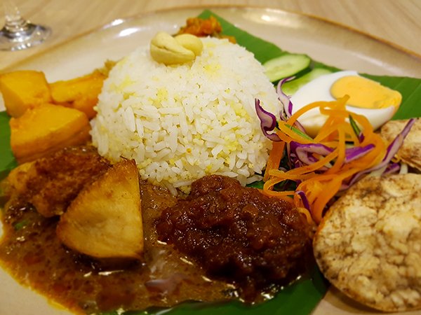 Nasi Lemak02.jpg