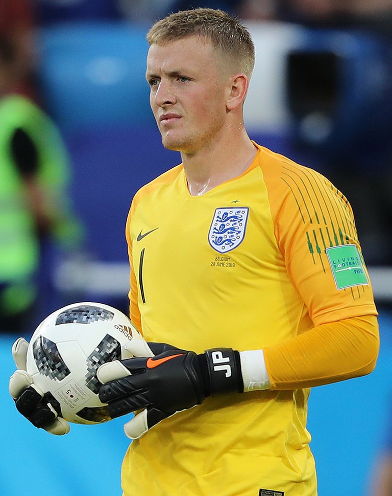 Jordan_Pickford_2018.jpg