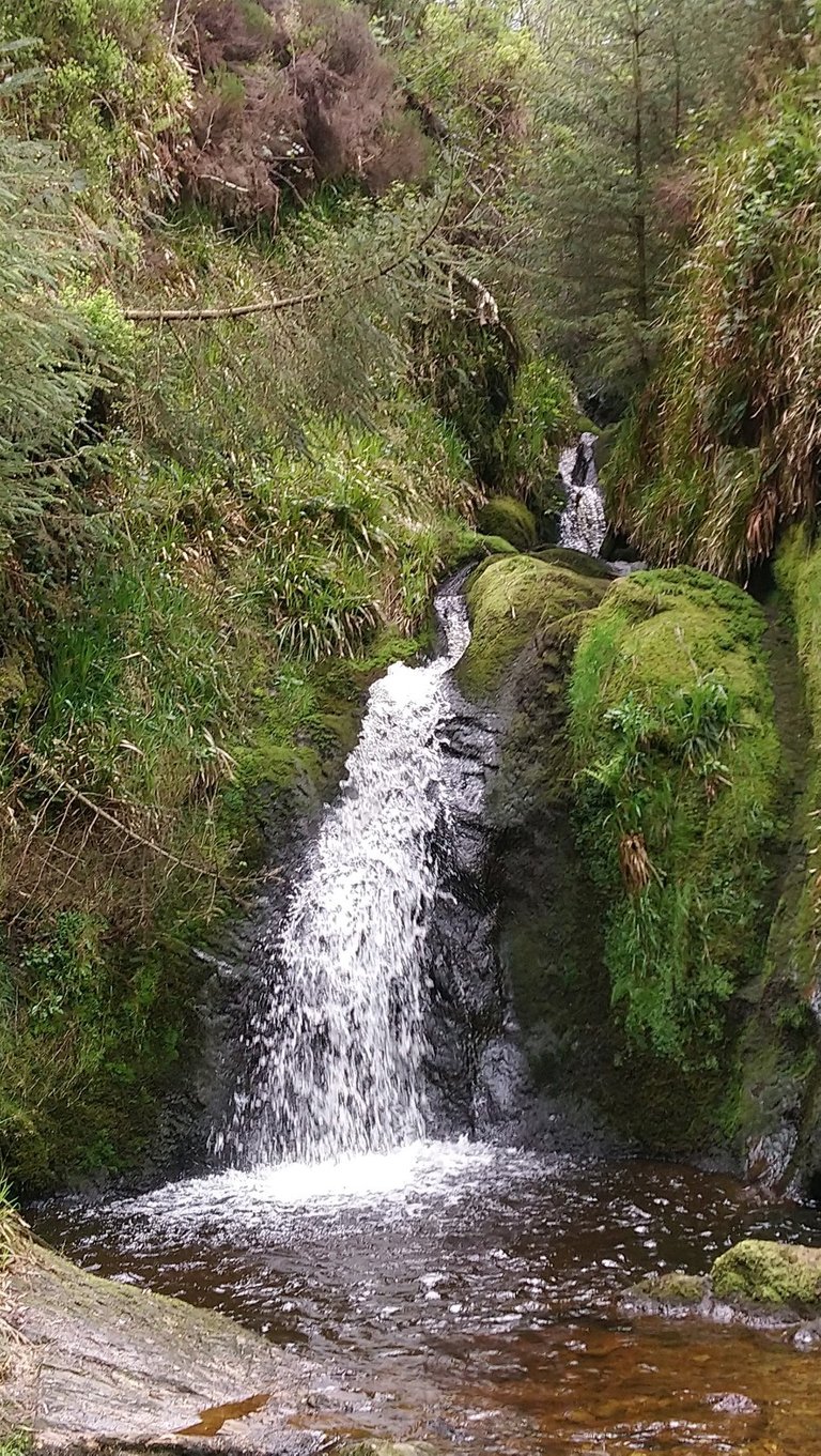 waterfall.jpg