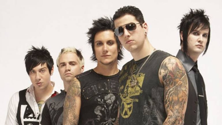 avenged_sevenfold_1_500_770_436_70_s.jpg