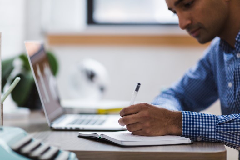 blurred-background-concentration-desk-374620.jpg