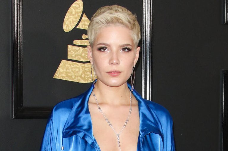 halsey.jpg