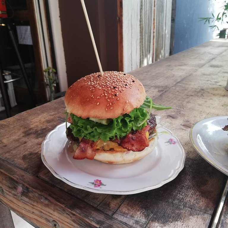 burger_world_berlin-20180918-0002.jpg