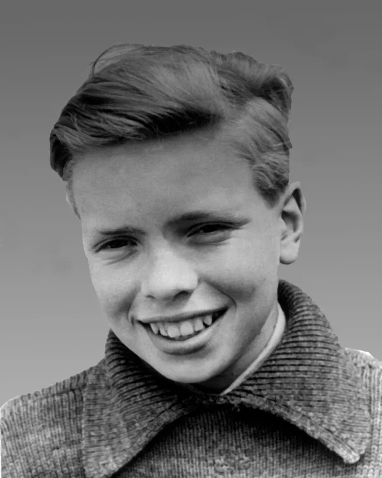 richard_headshot_1950s_child_black_white.webp