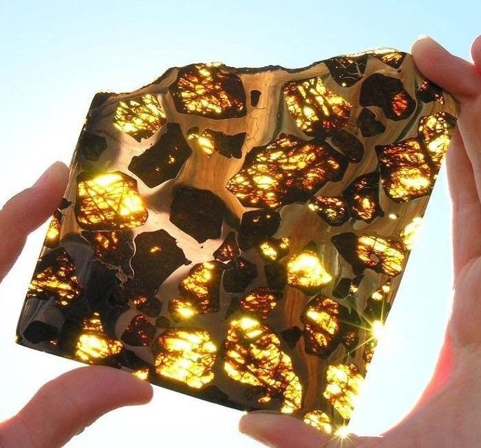 Meteorite that fell in China.JPG