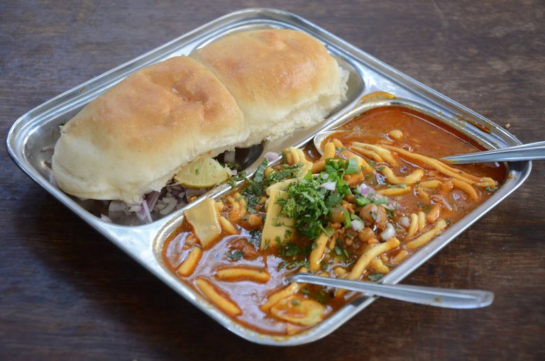 misal-pav.jpg