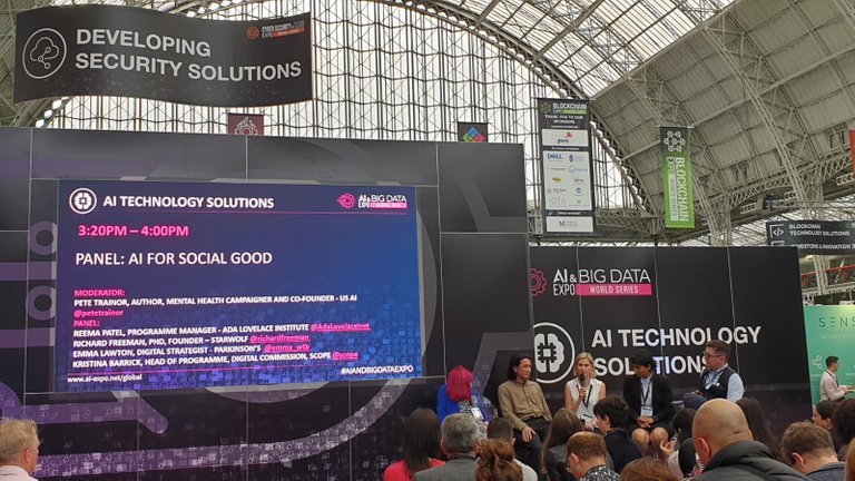 blockchain expo 1.jpeg