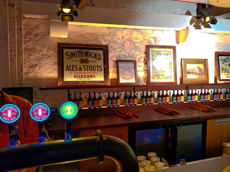 Bar Shot Smithwick.jpg