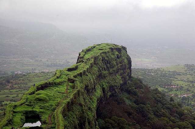 lohagad-1.jpg