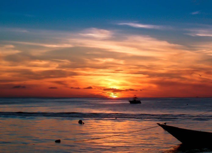 playas de los roques atardecer.jpg