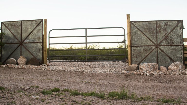 stone-and-gravel-driveway-4.jpg