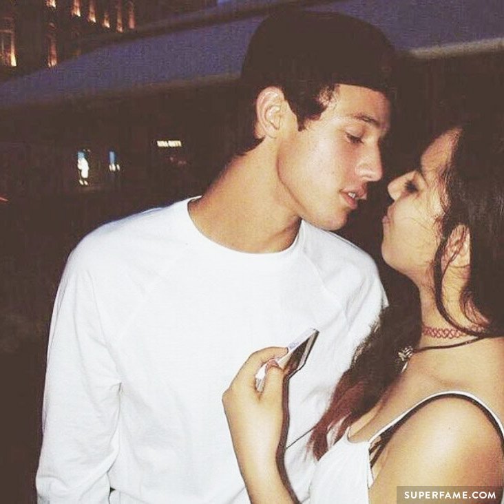 cameron-dallas-almost-kisses-fan.jpg