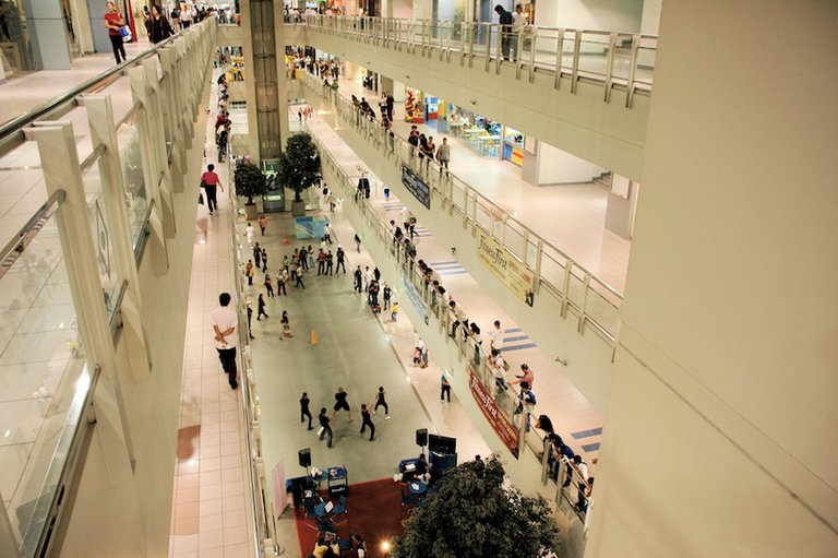 Megamall.jpg