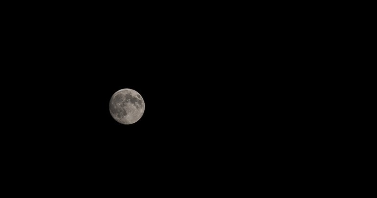 6328952673-full-moon-in-november (FILEminimizer).jpg