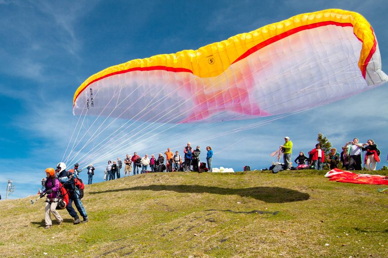 paragliding-start-05.jpg