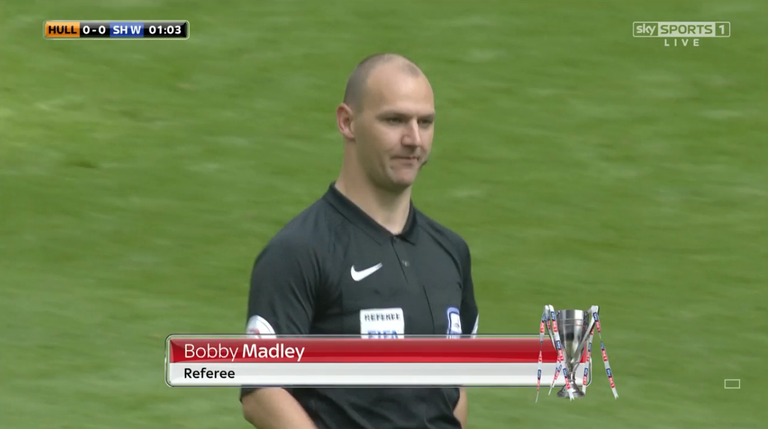bobby-madley-referee-hull-v-sheffield-weds-28th-may-2016.png