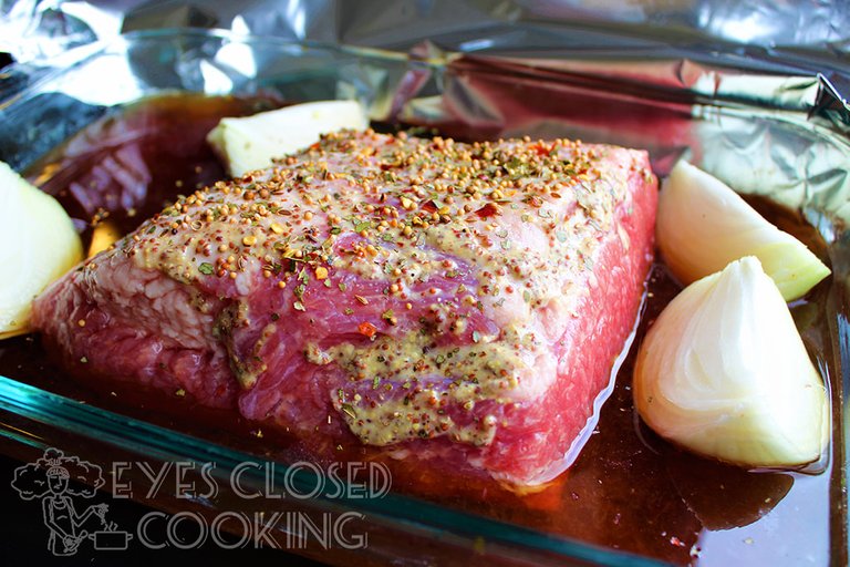 Eyes-Closed-Cooking---Oven-Baked-Corned-Beef---03.jpg