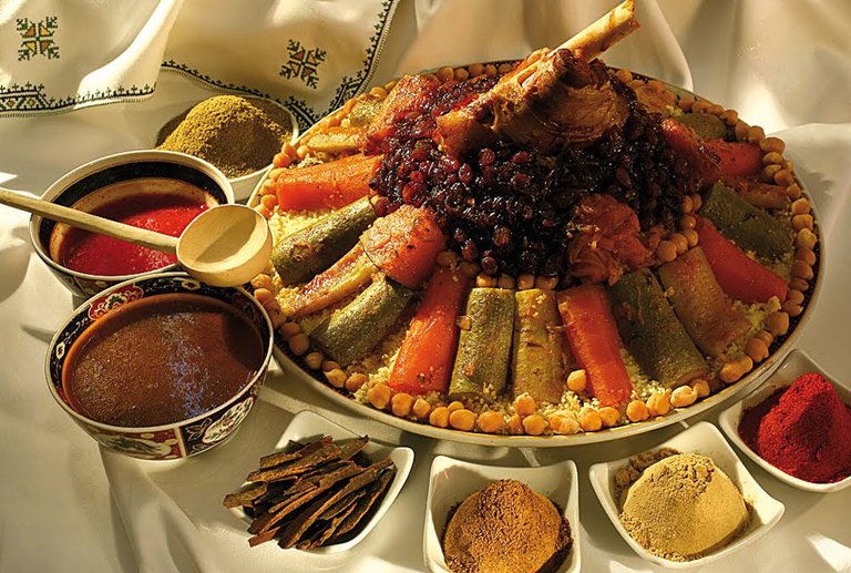 Moroccan-cuisine-culture-Friendly-Morocco-950x640.jpg