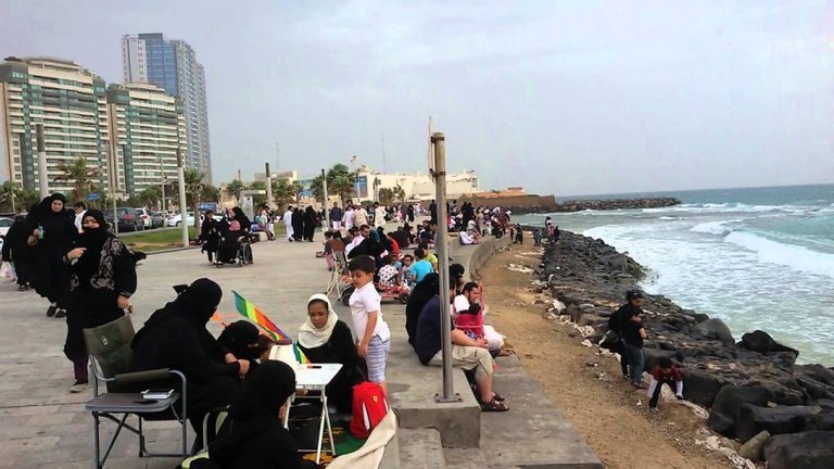 jeddah_beach.jpg