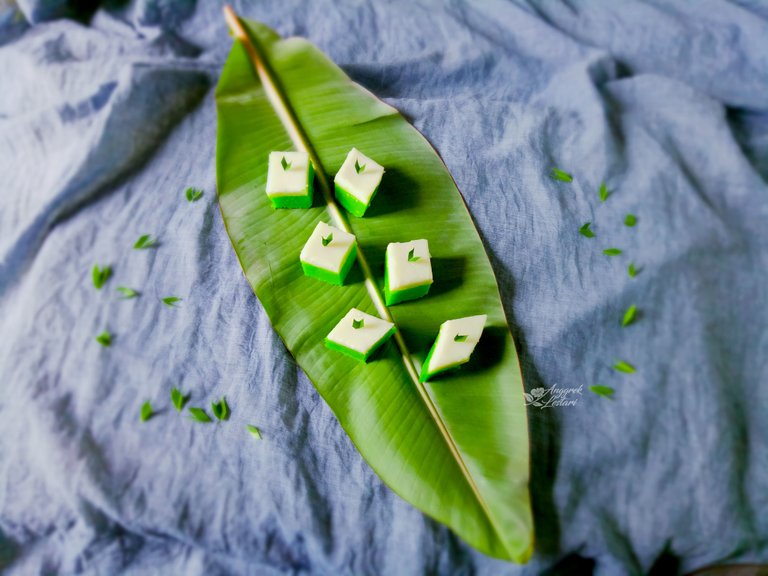 Pandan Tray Cake.jpg