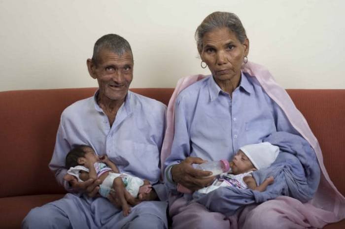 10-Oldest-Mothers-To-Have-Given-Birth-In-The-World-3.jpg