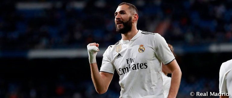 benzema_HE14661Thumb.jpg