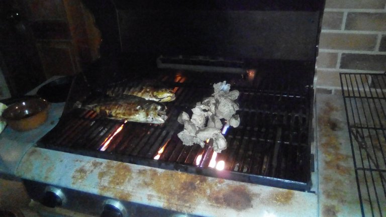 pescado asado.jpg