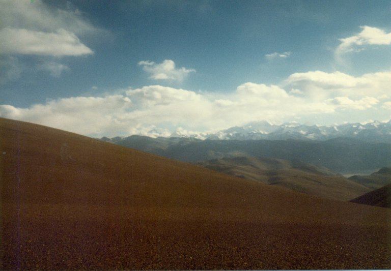 Tibet landscape 2.jpg