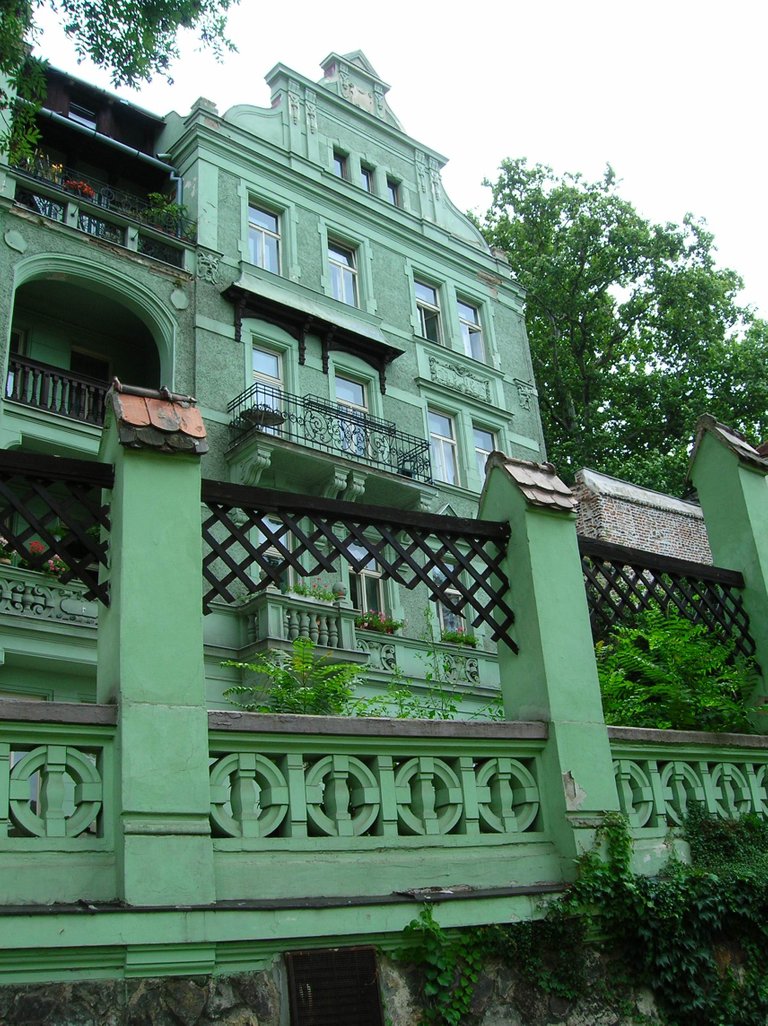 Brno_green building.jpg