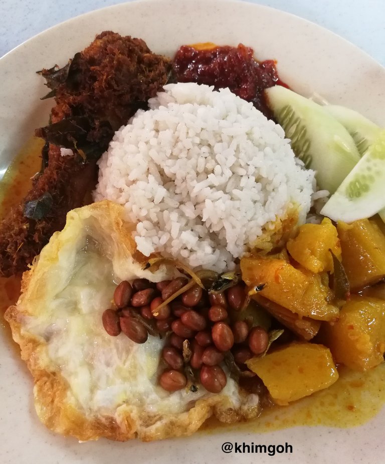 Nasi Lemak Edited.jpg