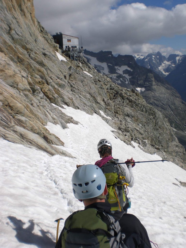 Climbing La Meije 1 © Quentin Delavignette.jpg