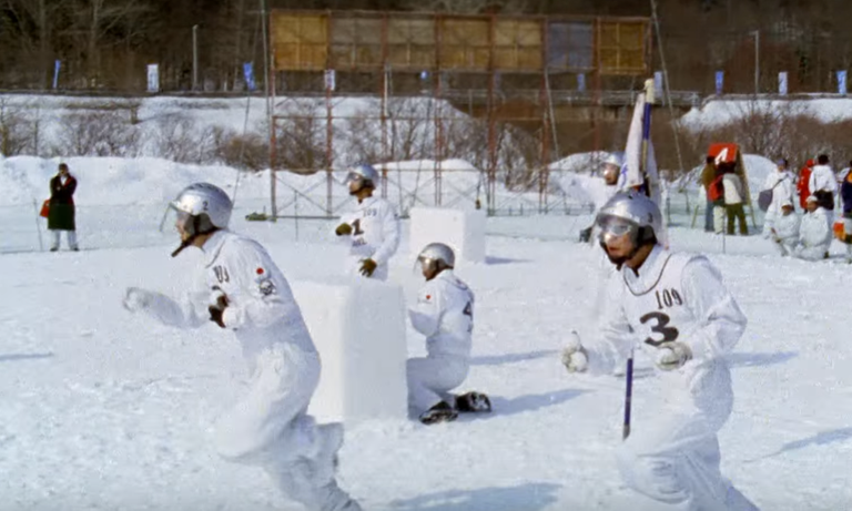 japan-snowball-fight.png