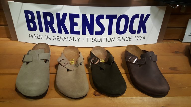 Boston-in-suede-taupe-in-the-soft-foot-bed-for140.00-then-suede-taupe-and-suede-mocha-in-normal-footed-for-130.00.-Last-Boston-Habana-oiled-leather-for-130.00.jpg