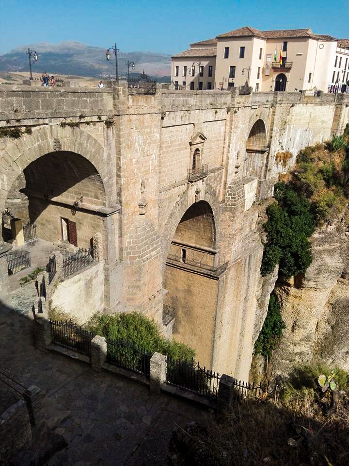 Puente de Ronda_edited.jpg