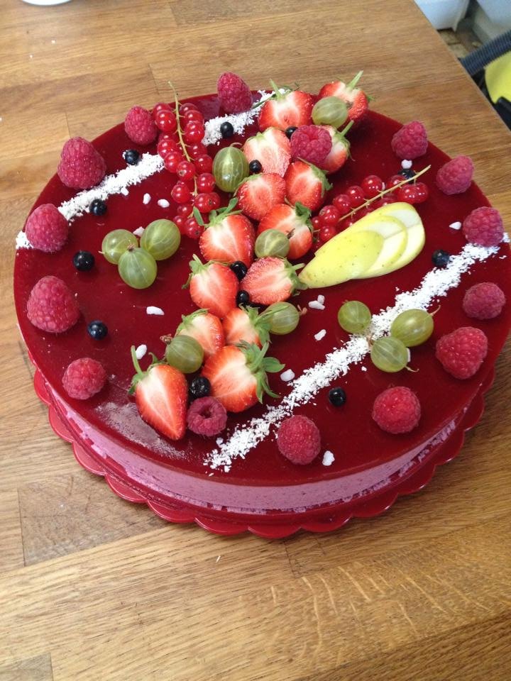 BAVAROIS-AUX-FRUITS-ROUGES3.jpg