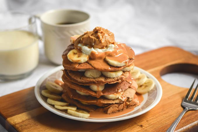 Peanut Butter Banana Protein Pancakes (3).jpg