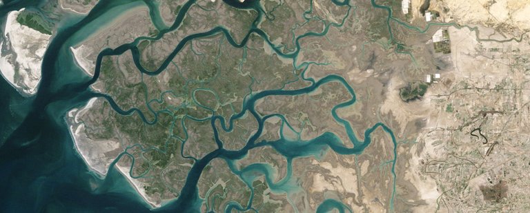 satellite-eosb-image-indus-river-pakistan-geocento-earth-imaging.jpg