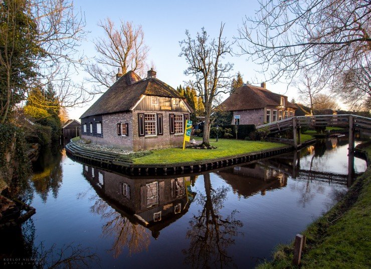 Giethoorn-Netherlands.-Photo-by-Roelof-Nijholt-740x537.jpg