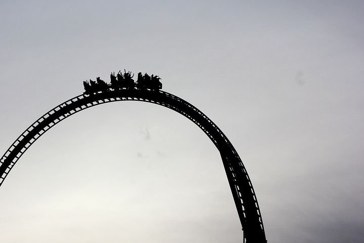 six-flags-1643076__480.jpg