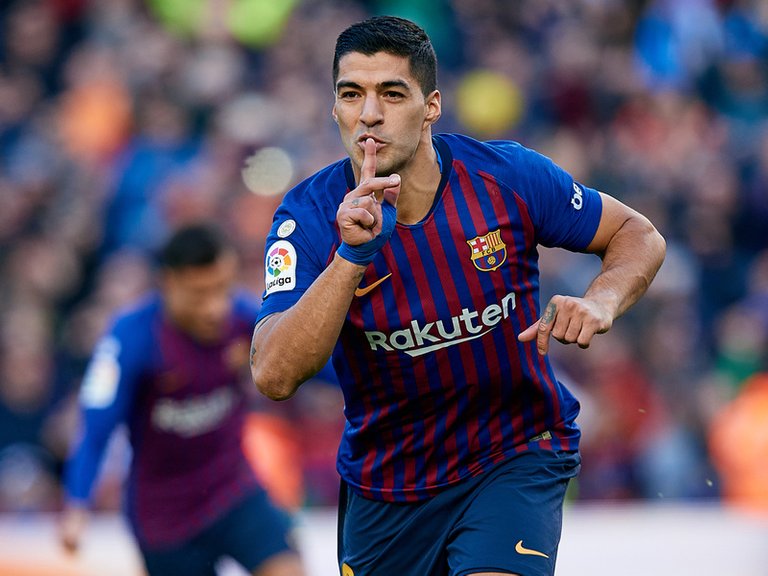 luis_suarez_7505_800x600.jpg