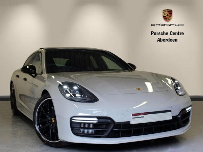 2018_porsche_panamera.jpg